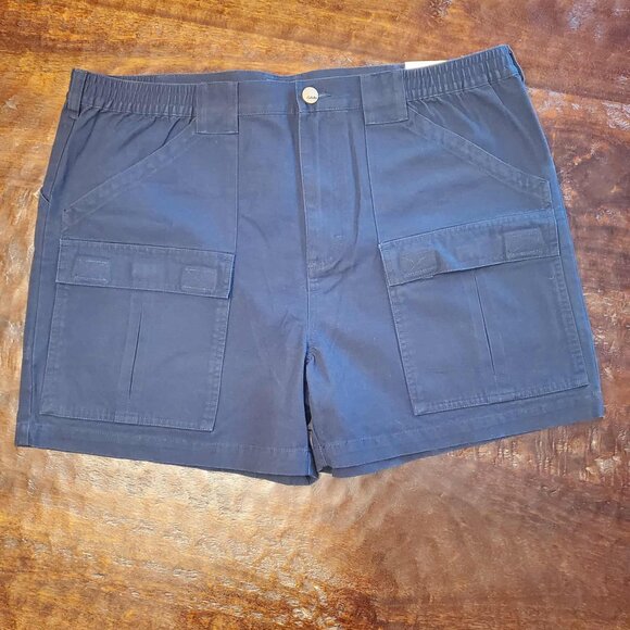 Cabela’s Men’s Shorts (NWT) - Picture 1 of 7